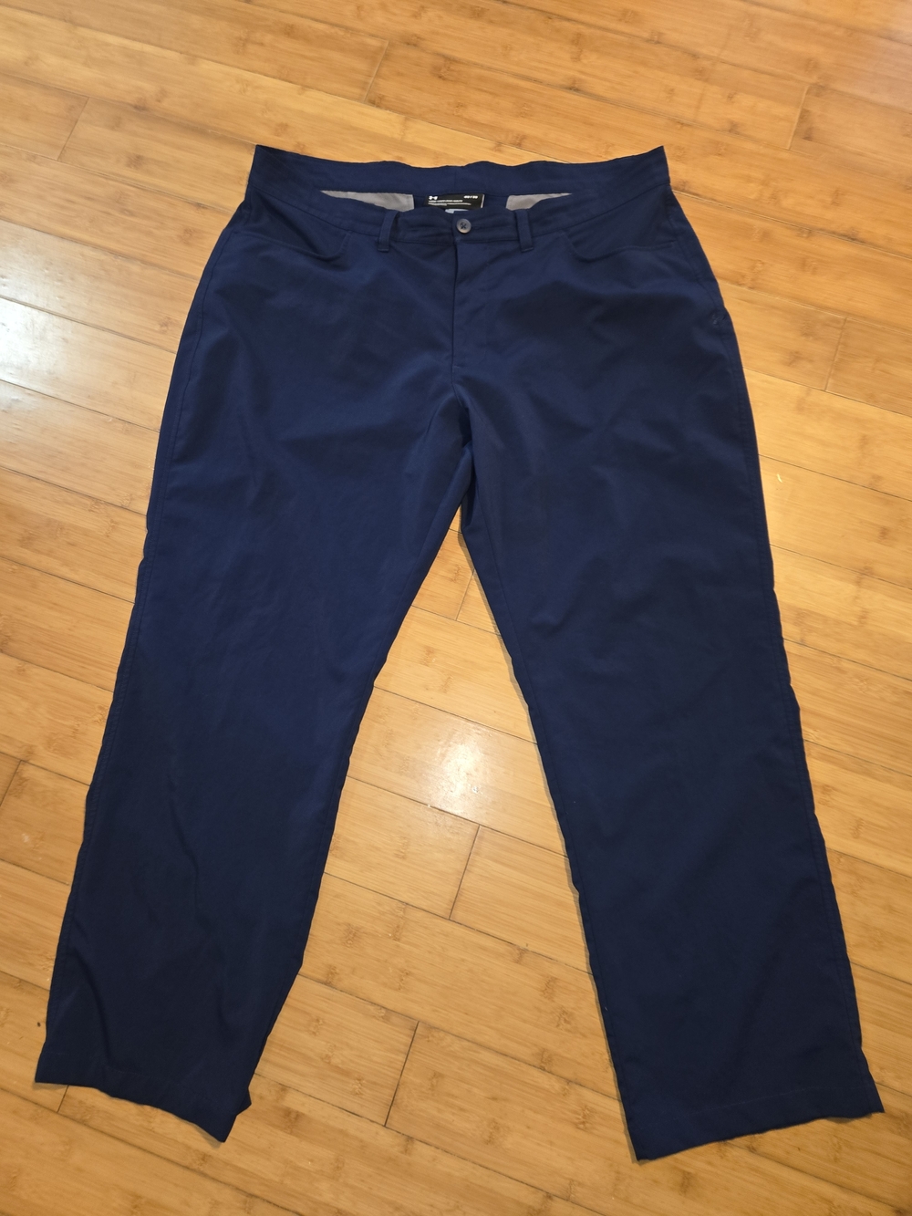 Under Armour Loose Fit Golf Pants Men's Size 40x30 Flat Front Blue Stretch